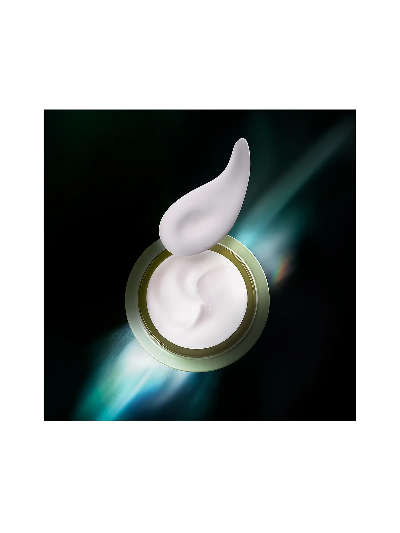 SHISEIDO | FUTURE SOLUTION LX Legendary Enmei Ultimate Brillance Eye Cream | 